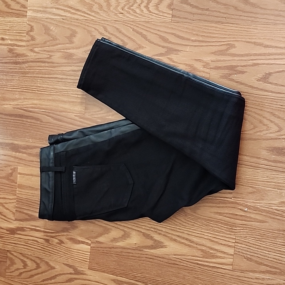 Hudson Leeldo super skinny crop pants‎ size 28